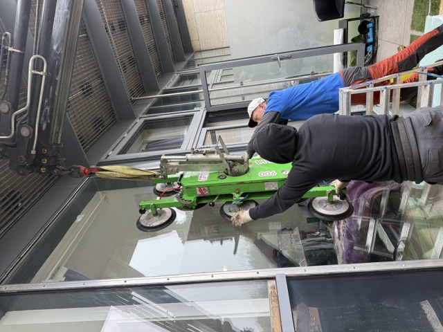 About South Norwood Glazing